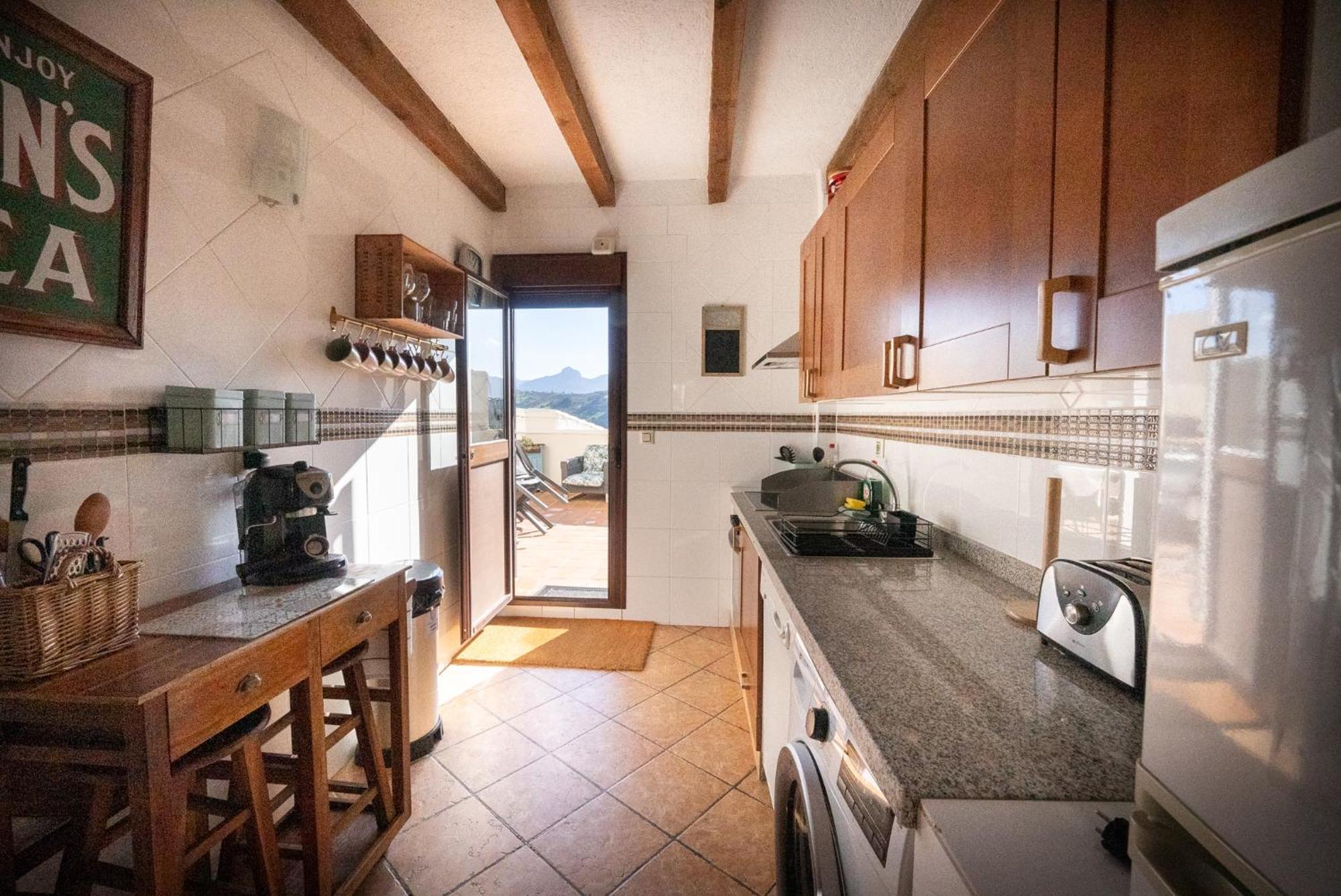 Eagles Nest - Massive Townhouse With Pool With Outstanding Views Villa Algodonales Exterior foto